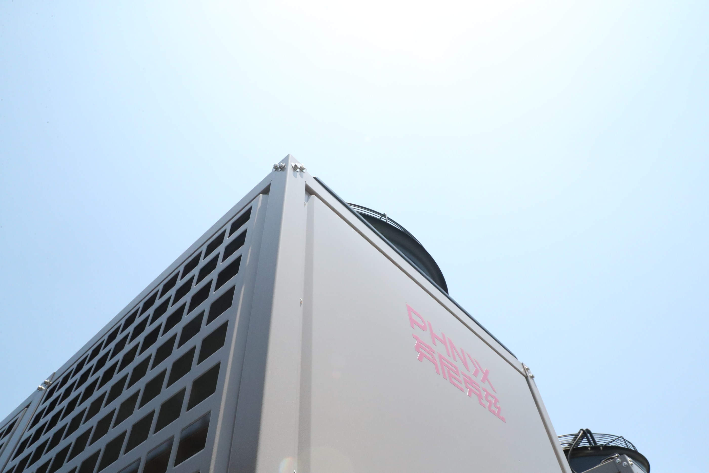 太陽(yáng)能空氣采暖機(jī)是什么機(jī)